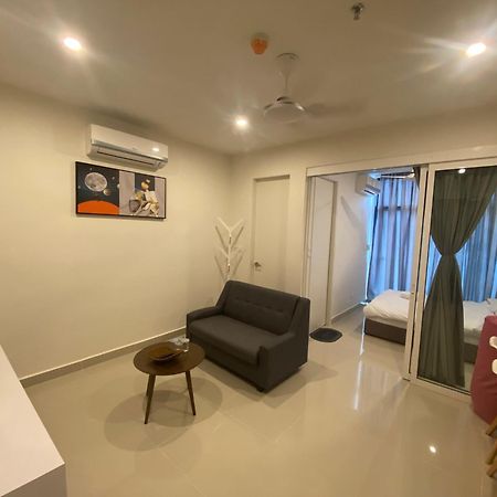 Kota Kinabalu City The Shore - Lucky 7 Homestay Zewnętrze zdjęcie