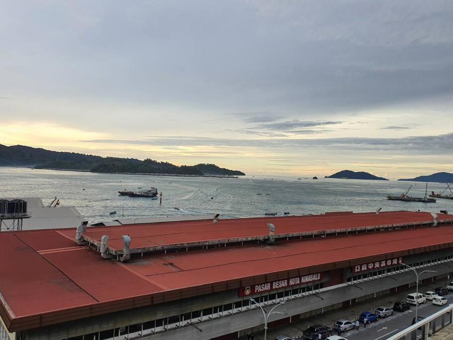 Kota Kinabalu City The Shore - Lucky 7 Homestay Zewnętrze zdjęcie