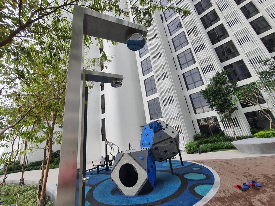 Kota Kinabalu City The Shore - Lucky 7 Homestay Zewnętrze zdjęcie